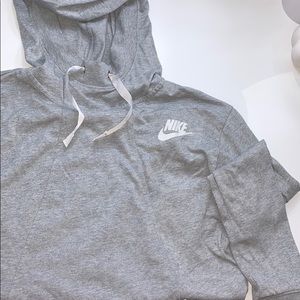 Nike pullover sweater